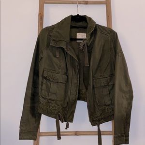 Abercrombie and Fitch crop utility jacket.